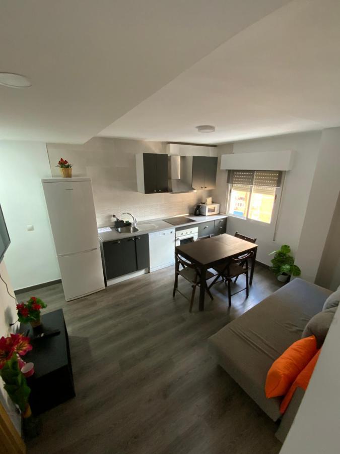 4 Capulino Apartamentos マラガ エクステリア 写真