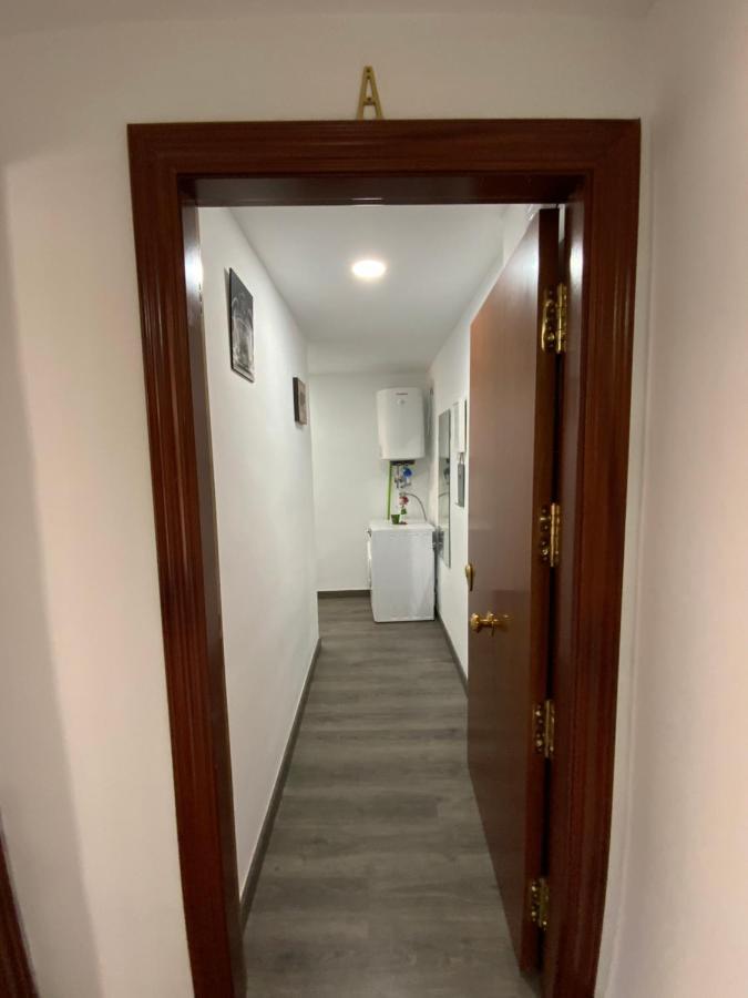 4 Capulino Apartamentos マラガ エクステリア 写真