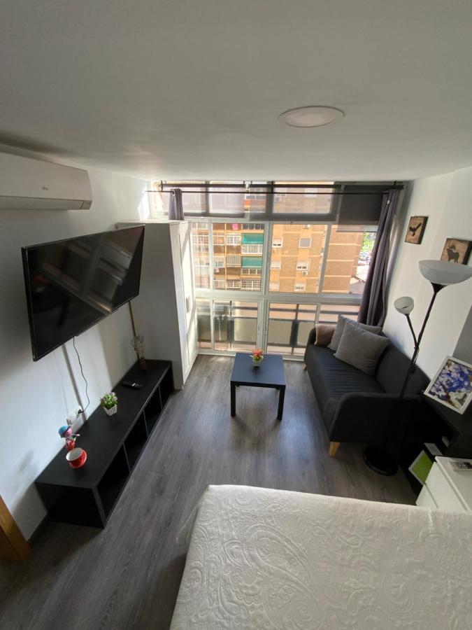 4 Capulino Apartamentos マラガ エクステリア 写真